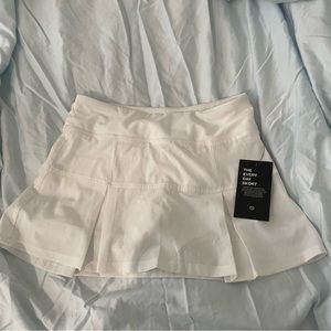 Etonic white tennis skirt